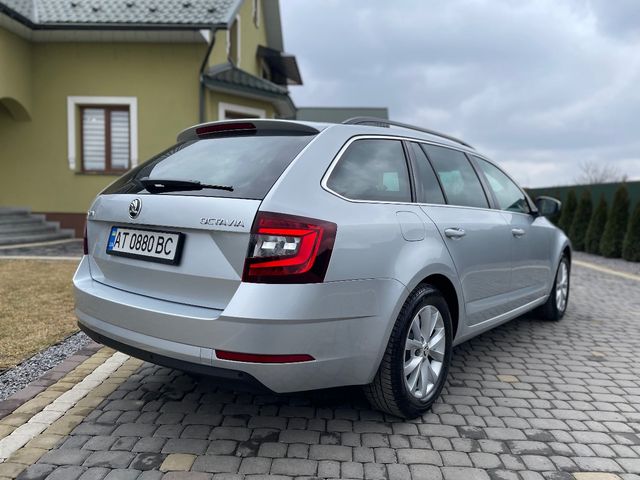 Skoda Octavia - фото 5