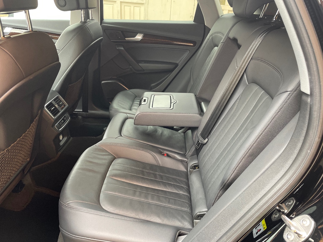 Audi Q5 - фото 10