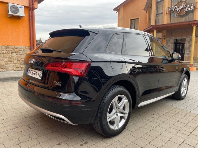 Audi Q5 - фото 5