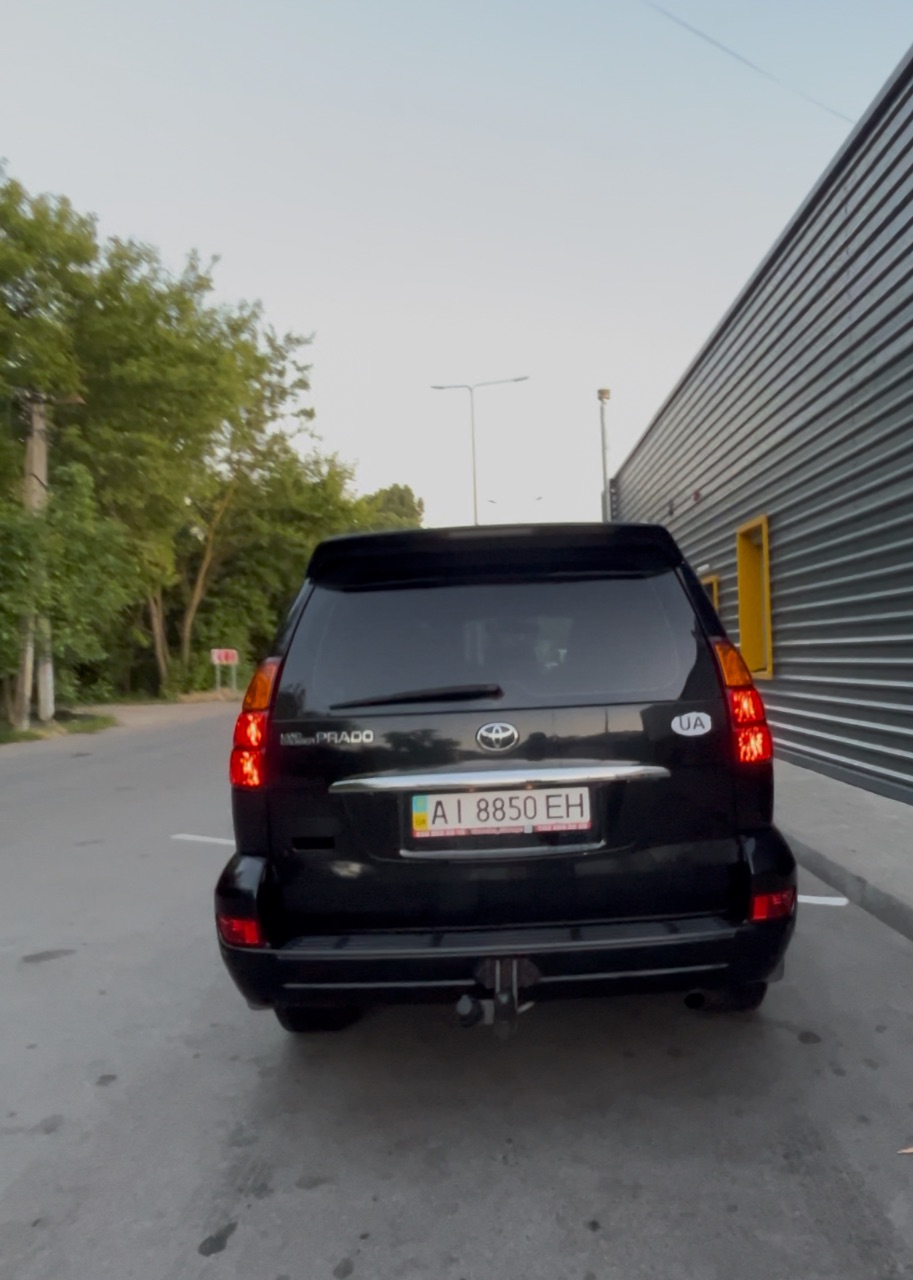 Toyota Land Cruiser Prado - фото 3