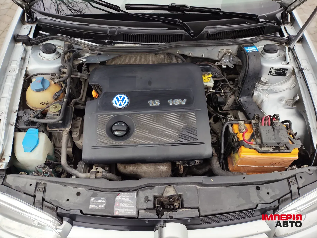 Volkswagen Golf - фото 8