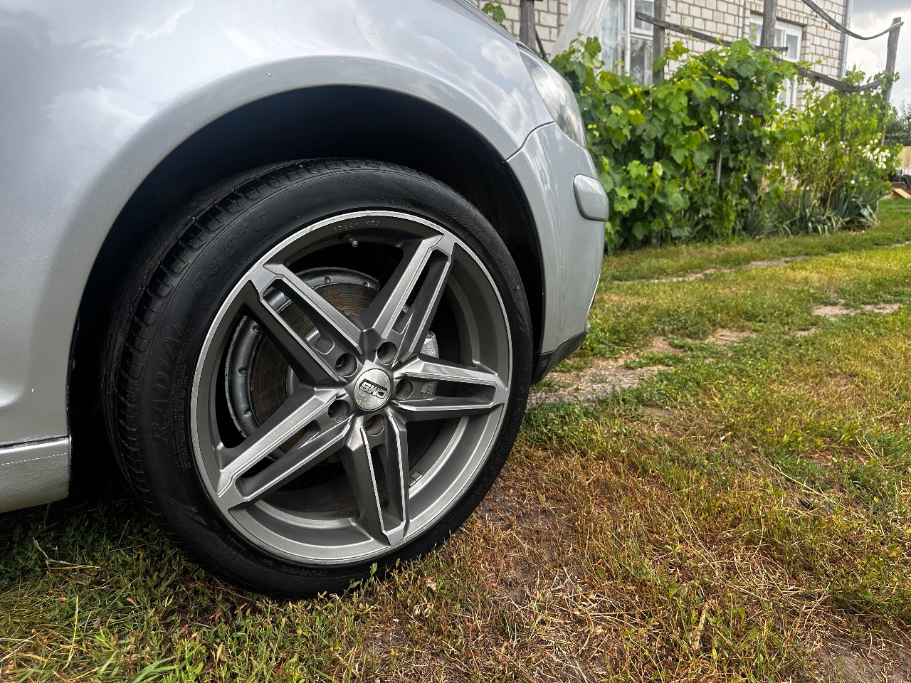 Volkswagen Golf Plus - фото 15