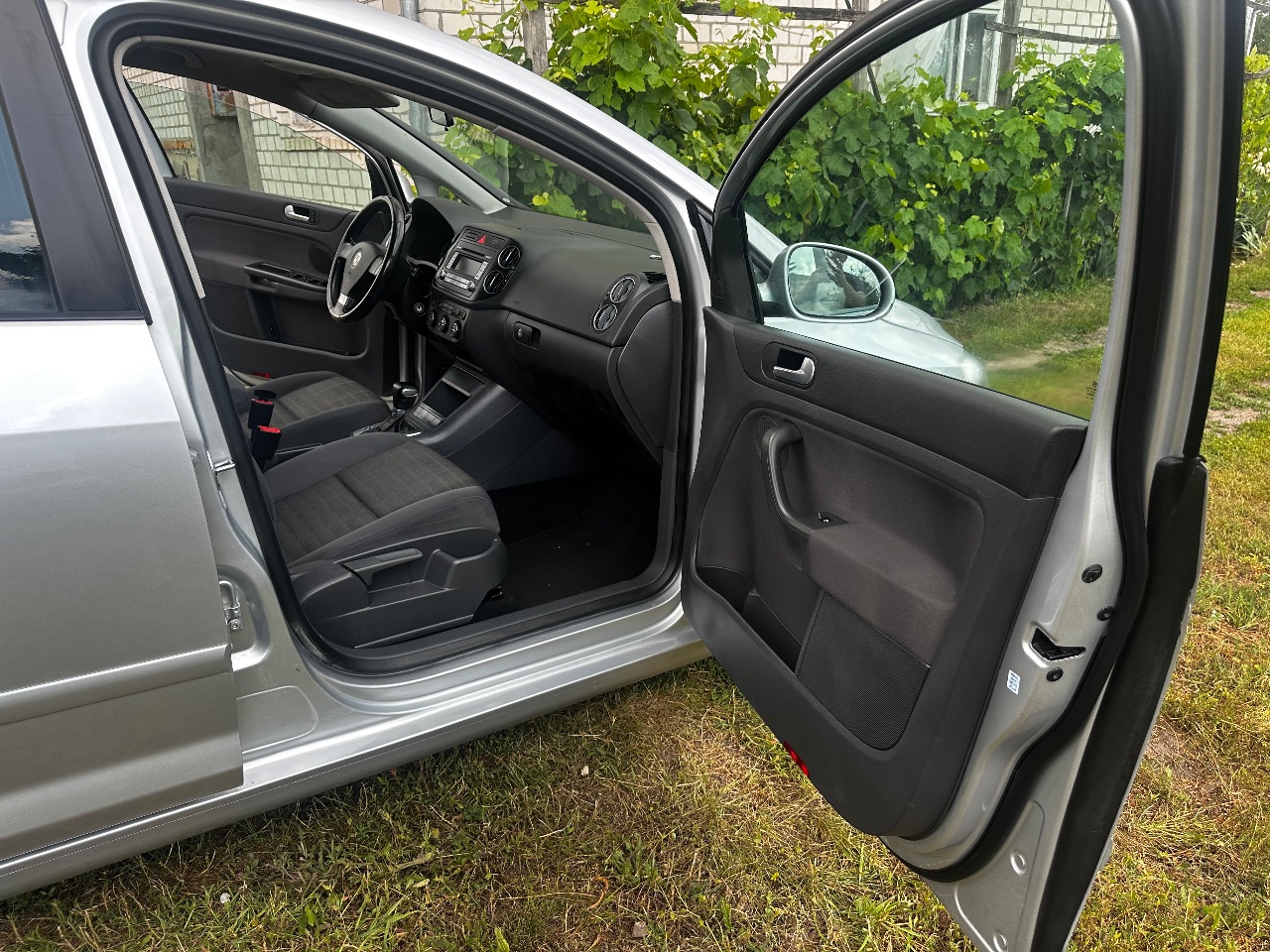 Volkswagen Golf Plus - фото 9