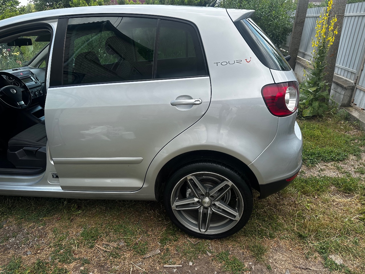 Volkswagen Golf Plus - фото 30