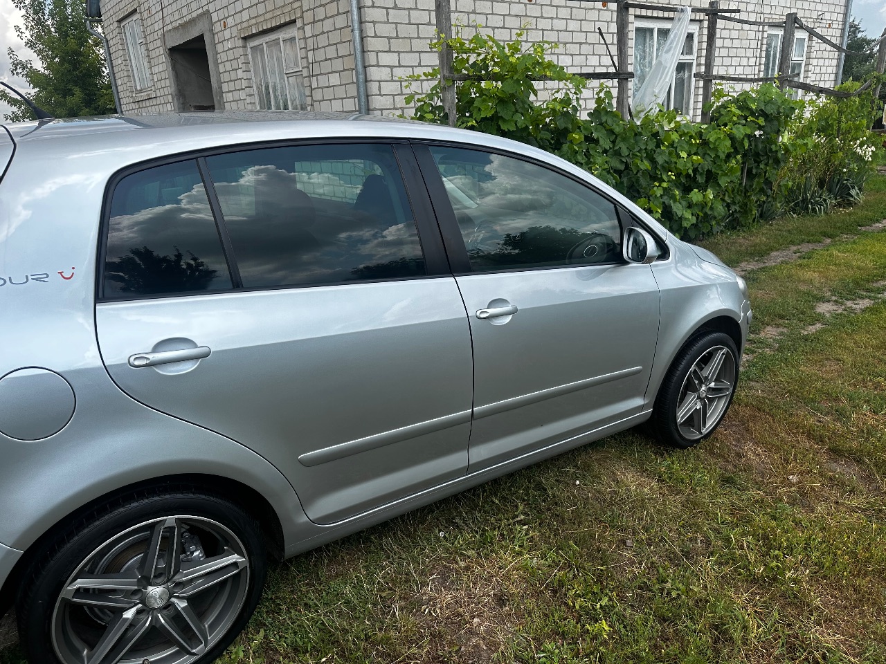 Volkswagen Golf Plus - фото 24