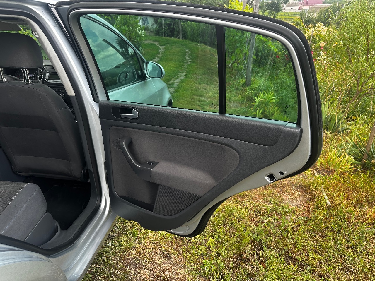 Volkswagen Golf Plus - фото 13