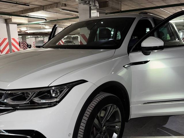 Volkswagen Tiguan - фото 3