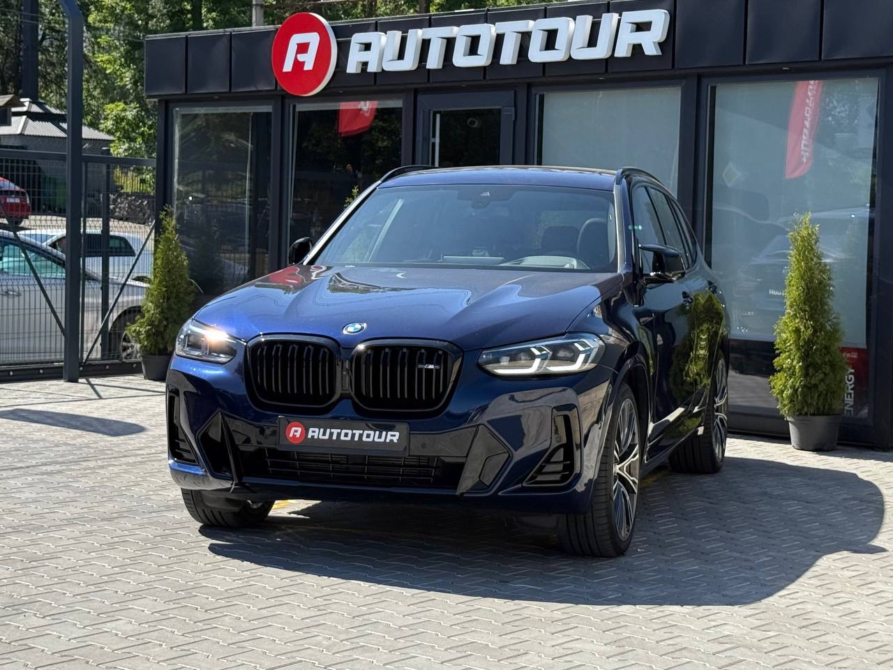 BMW X3 - фото 1