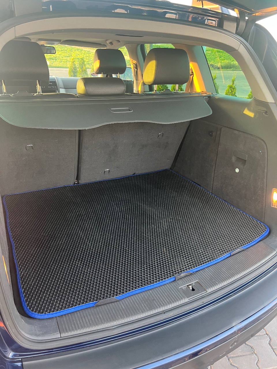 Volkswagen Touareg - фото 16