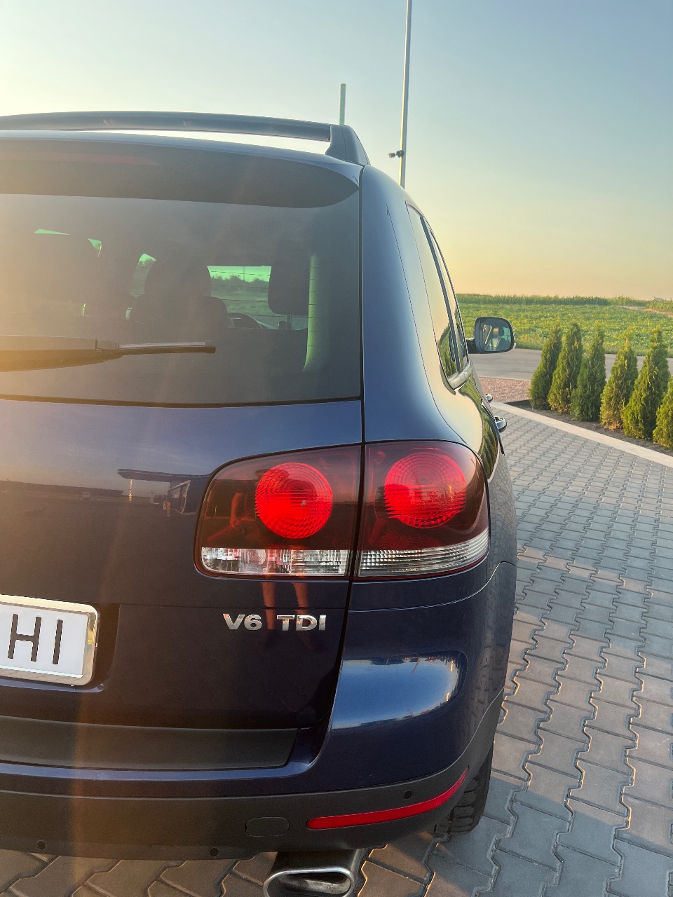 Volkswagen Touareg - фото 4