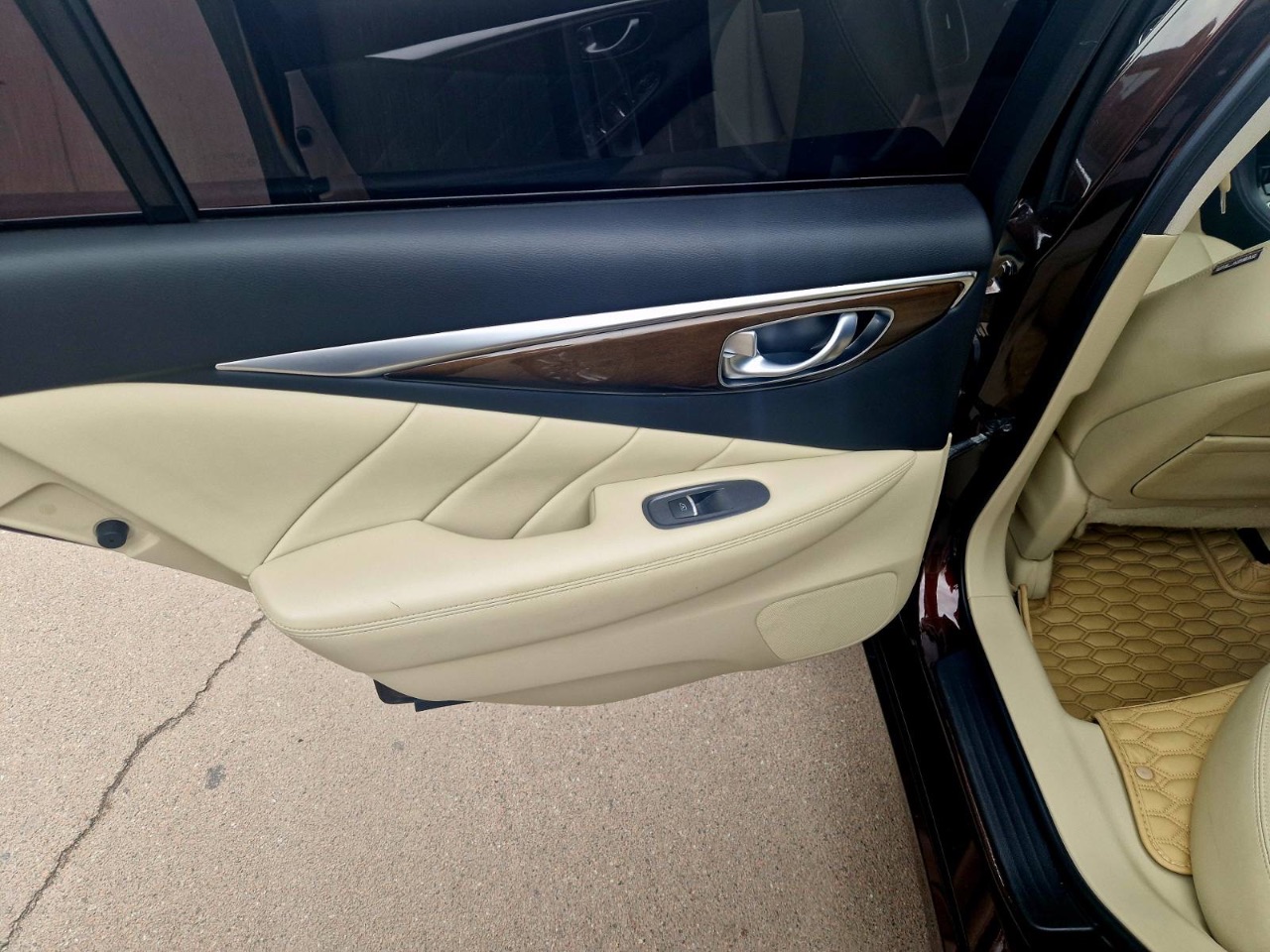 Infiniti Q50 - фото 19