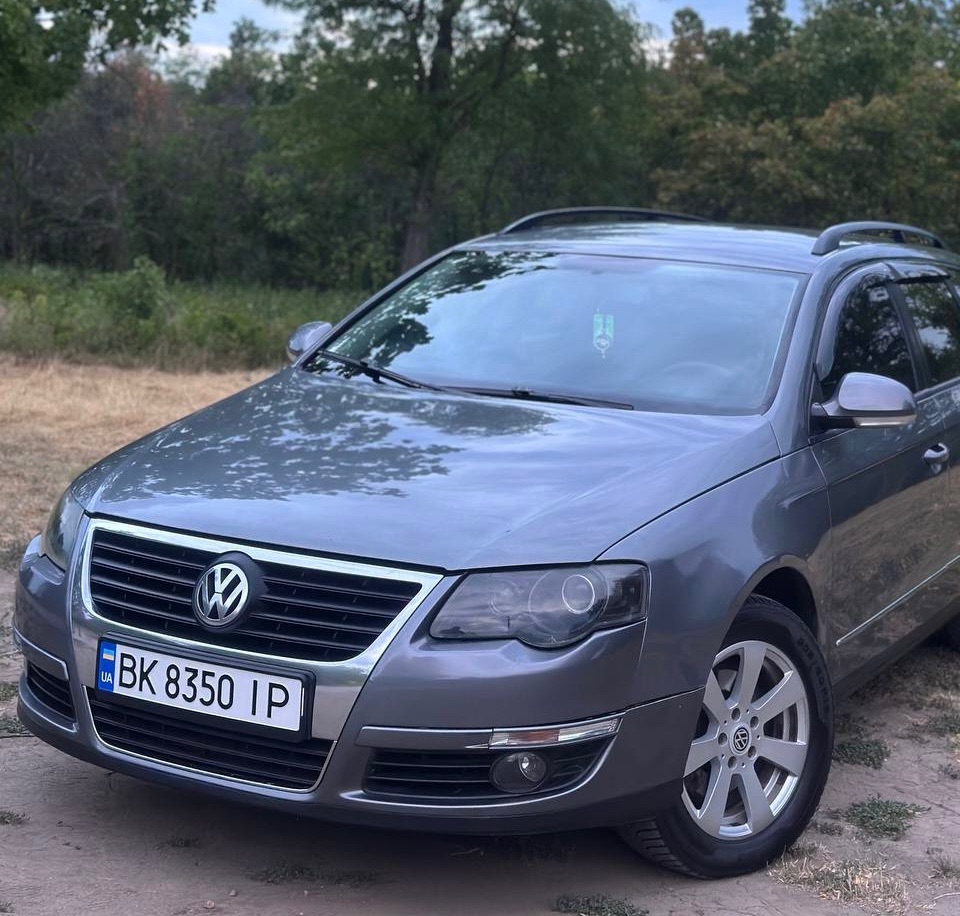 Volkswagen Passat - фото 25