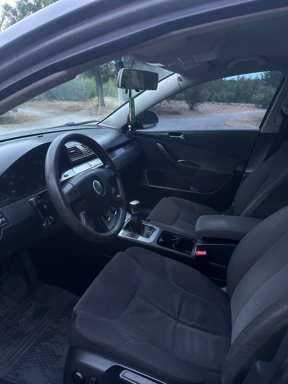 Volkswagen Passat - фото 24