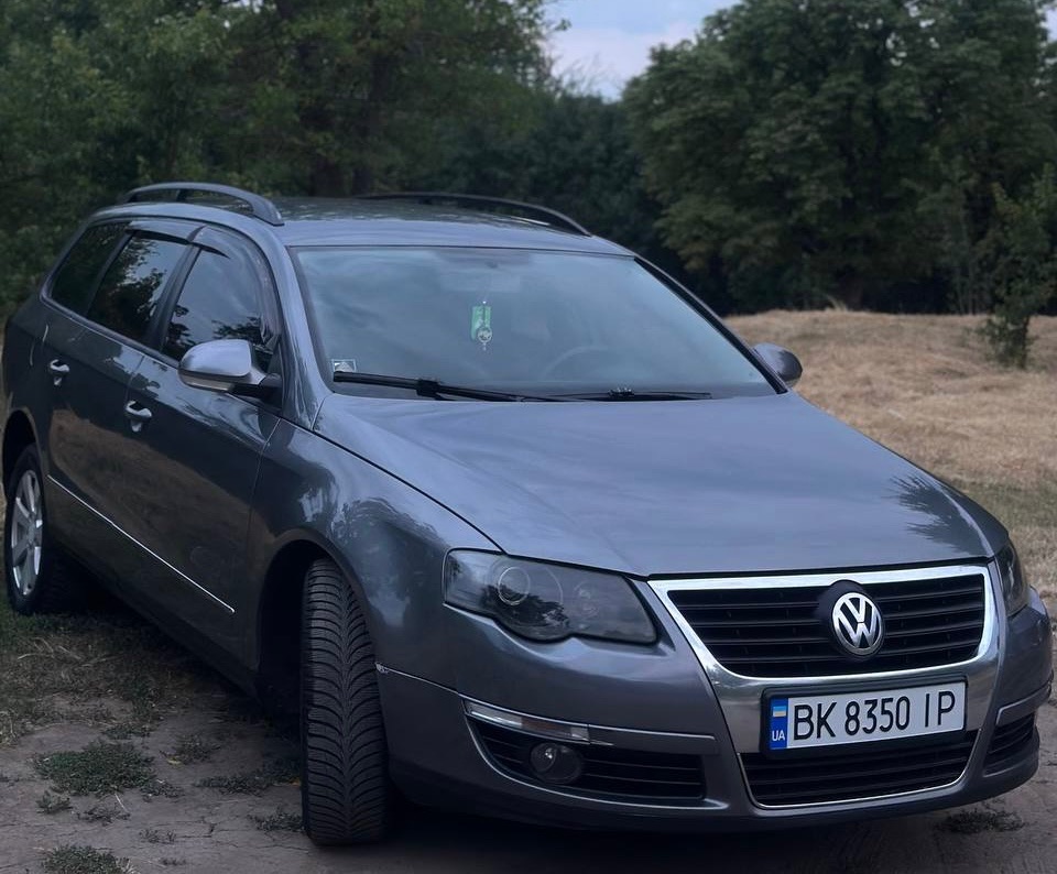 Volkswagen Passat - фото 11