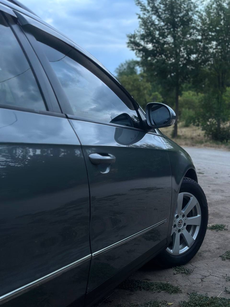 Volkswagen Passat - фото 12