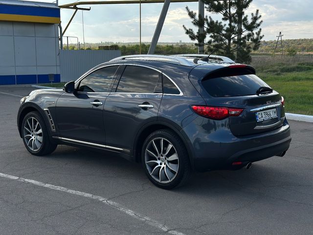 Infiniti FX - зображення 1