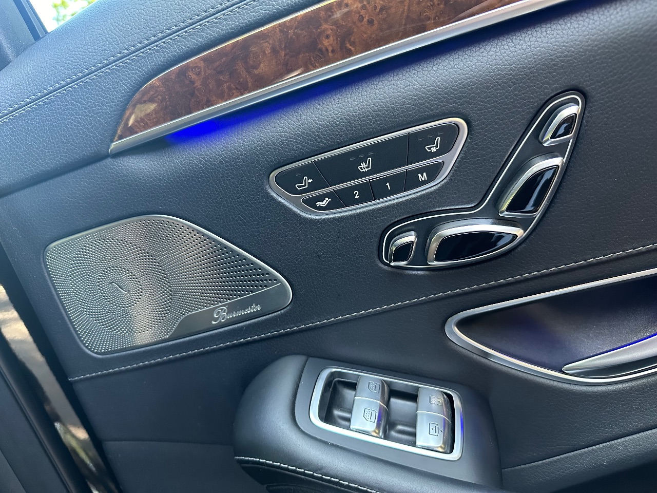 Mercedes-Benz S-Класс - фото 23