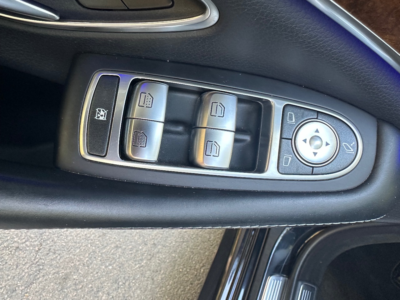 Mercedes-Benz S-Класс - фото 27