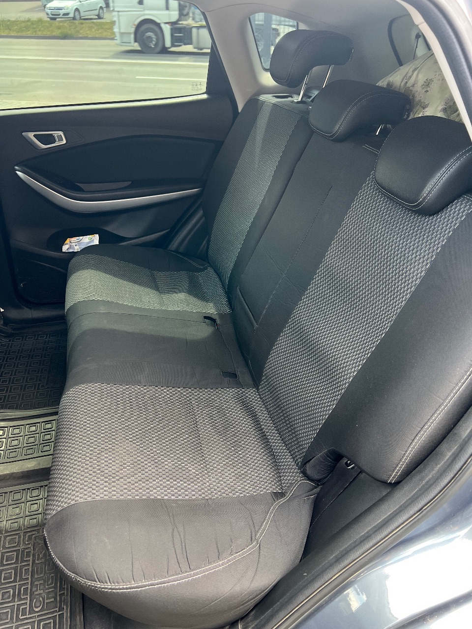 Chery Tiggo 7 - фото 7