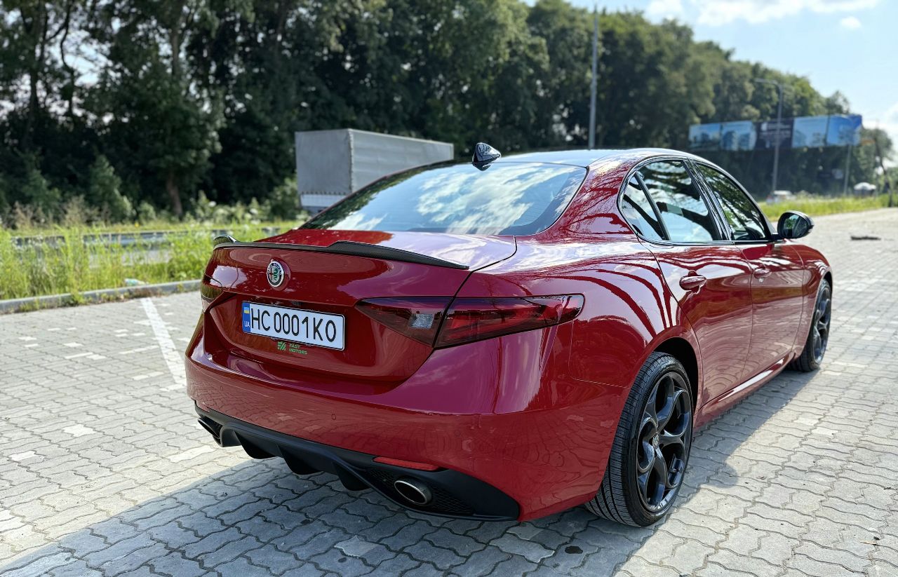 Alfa Romeo Giulia - фото 5