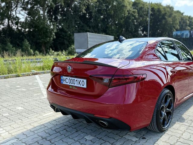 Alfa Romeo Giulia - фото 5