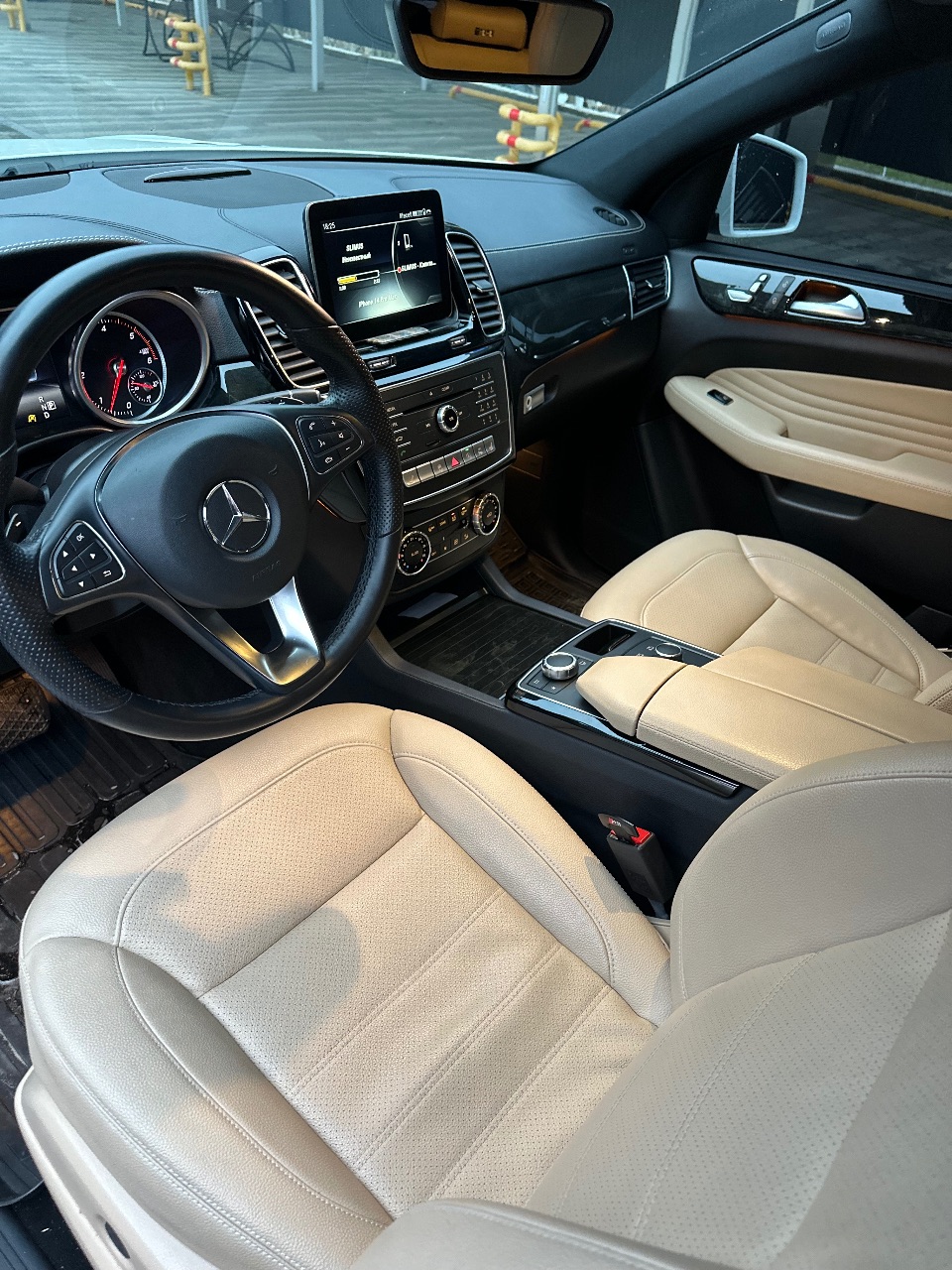 Mercedes-Benz GLE Coupe - фото 9