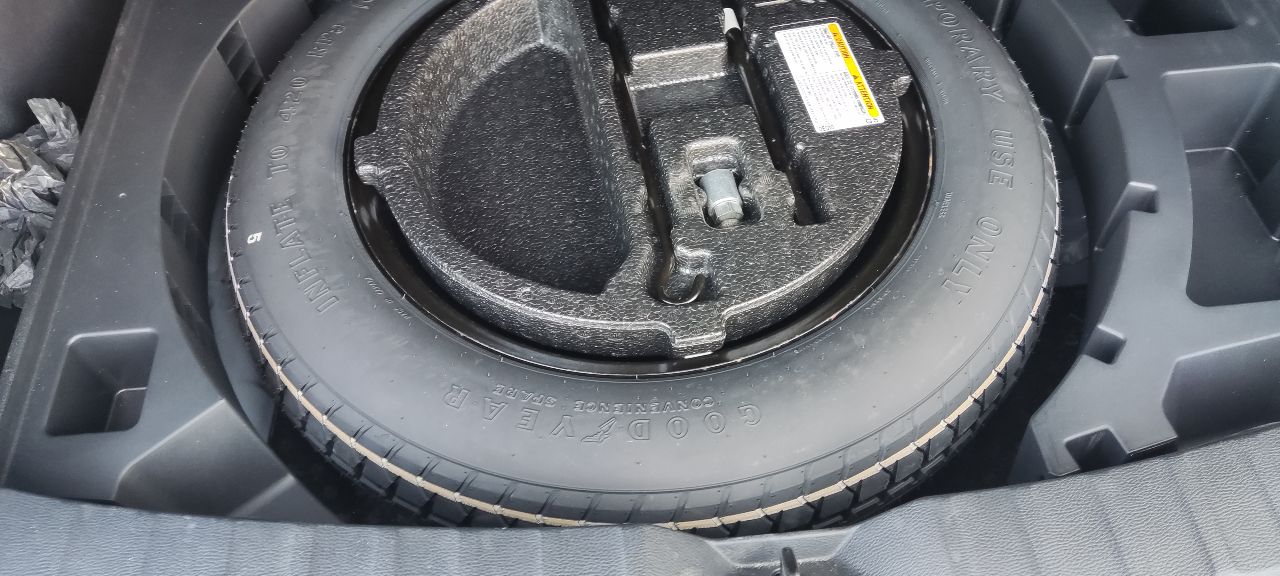 Toyota Corolla Cross - фото 7