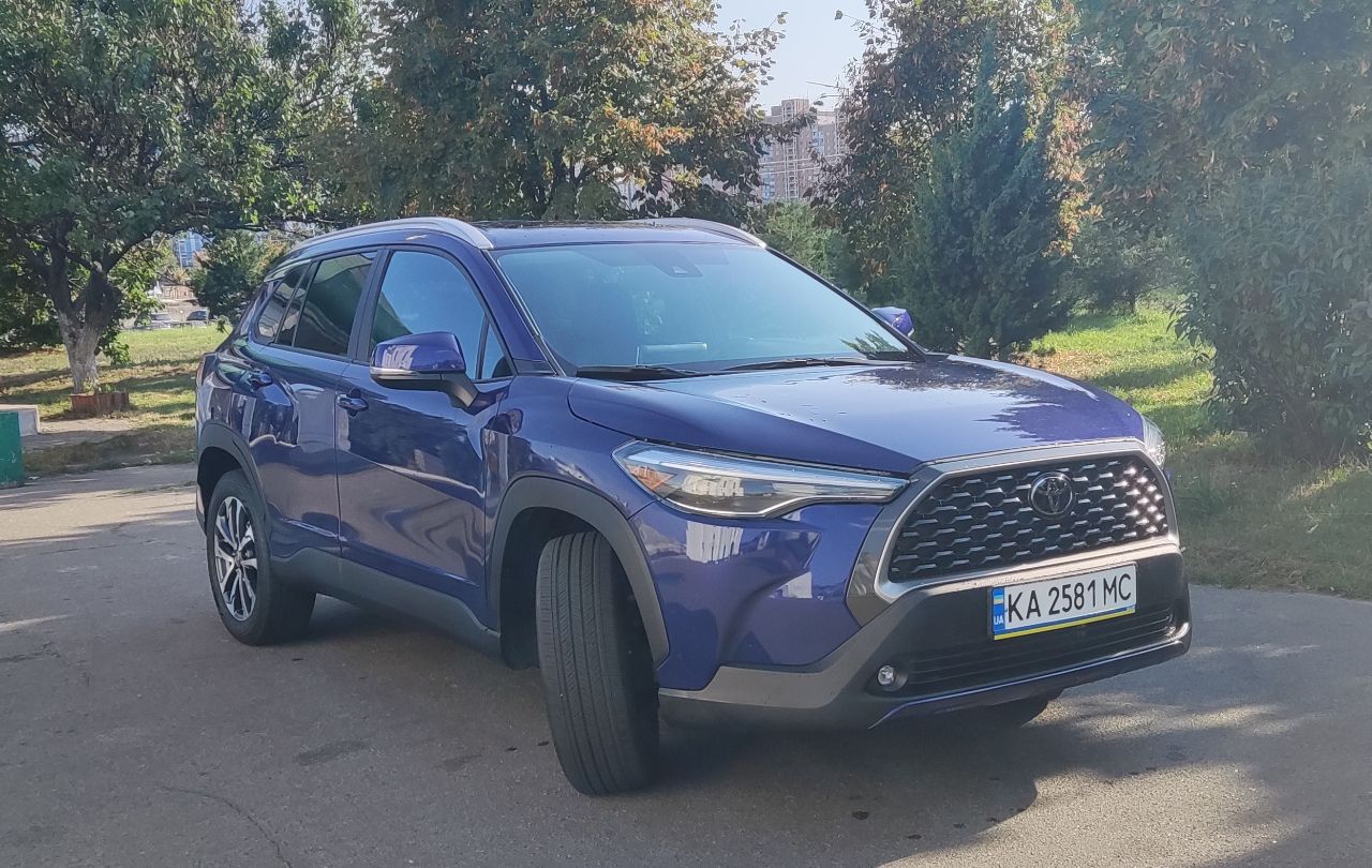 Toyota Corolla Cross - фото 2