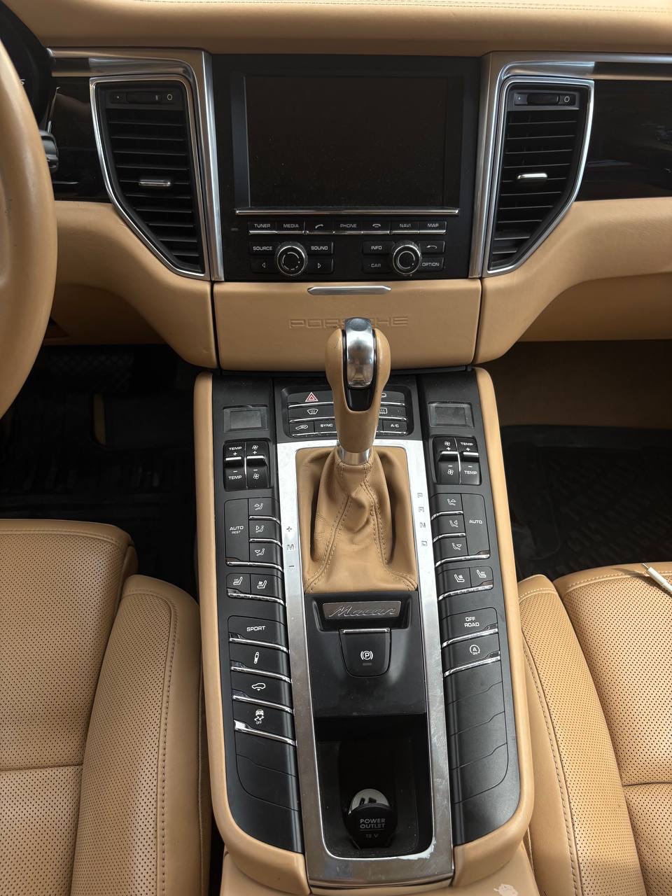 Porsche Macan - фото 6