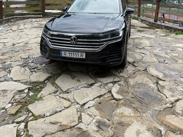 Volkswagen Touareg 2020, Київ, $45 999 - зображення 2