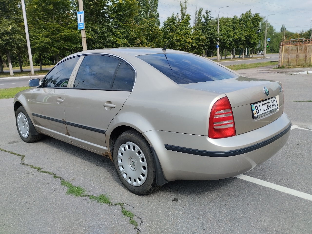Skoda Superb - фото 3