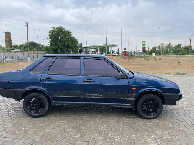 Lada (ВАЗ) 21099 - зображення 3