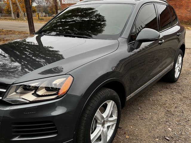 Volkswagen Touareg 2012, Лозова, $18 500 - зображення 1