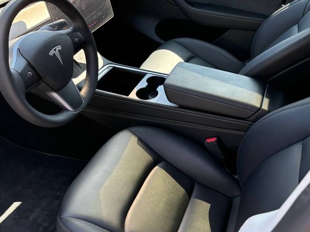 Tesla Model Y 2023, Чернівці, $28 000 - зображення 4