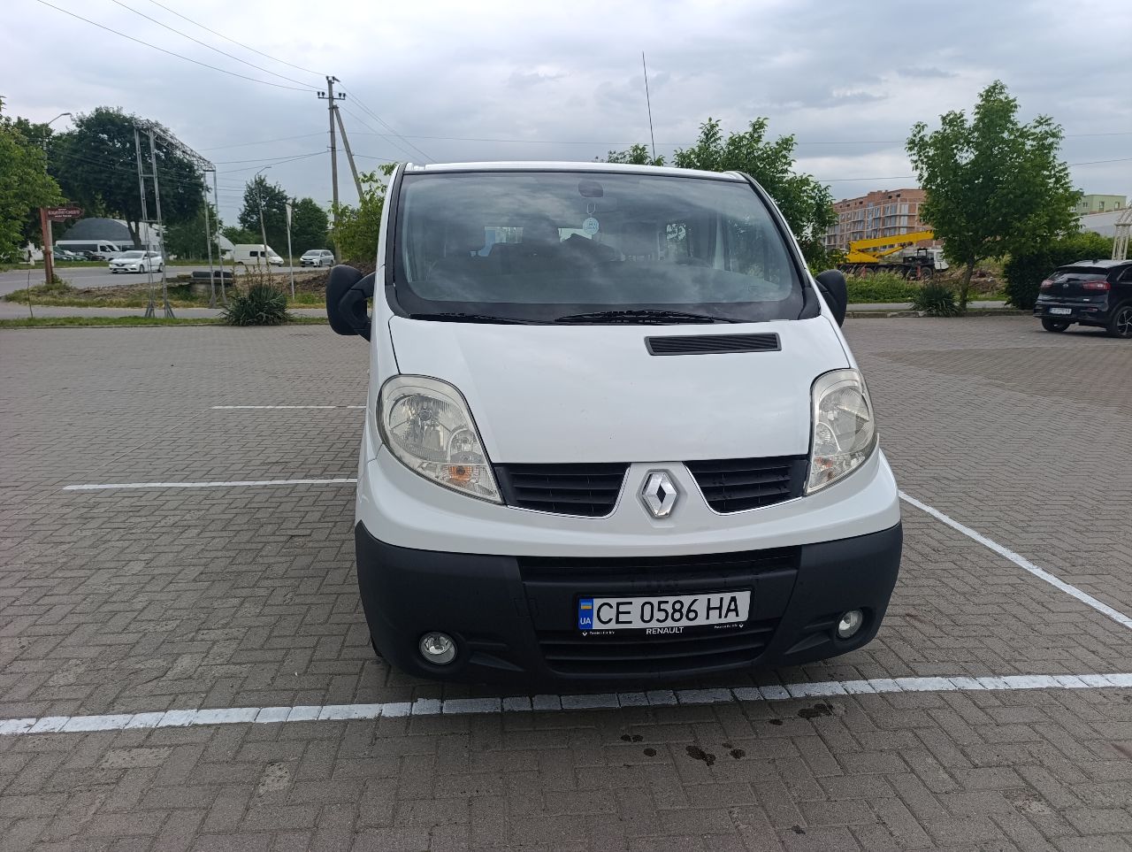 Renault Trafic - фото 10