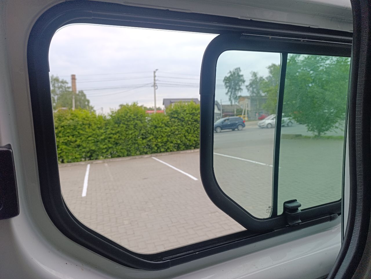 Renault Trafic - фото 6