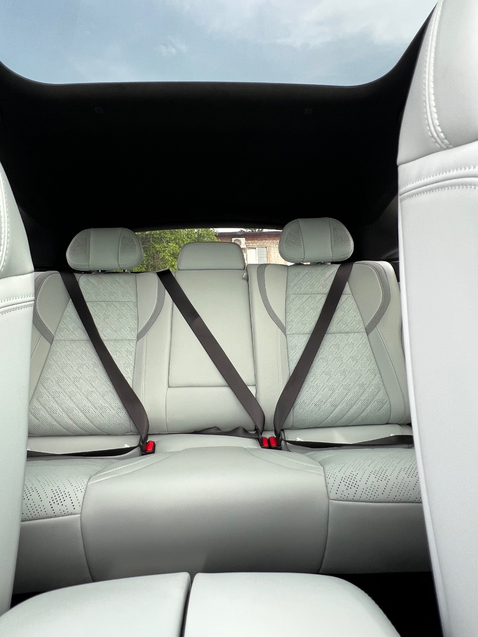 Zeekr 001 - фото 9