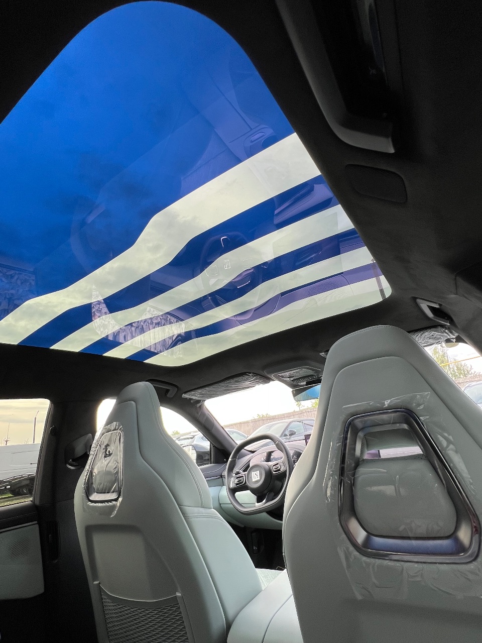 Zeekr 001 - фото 8