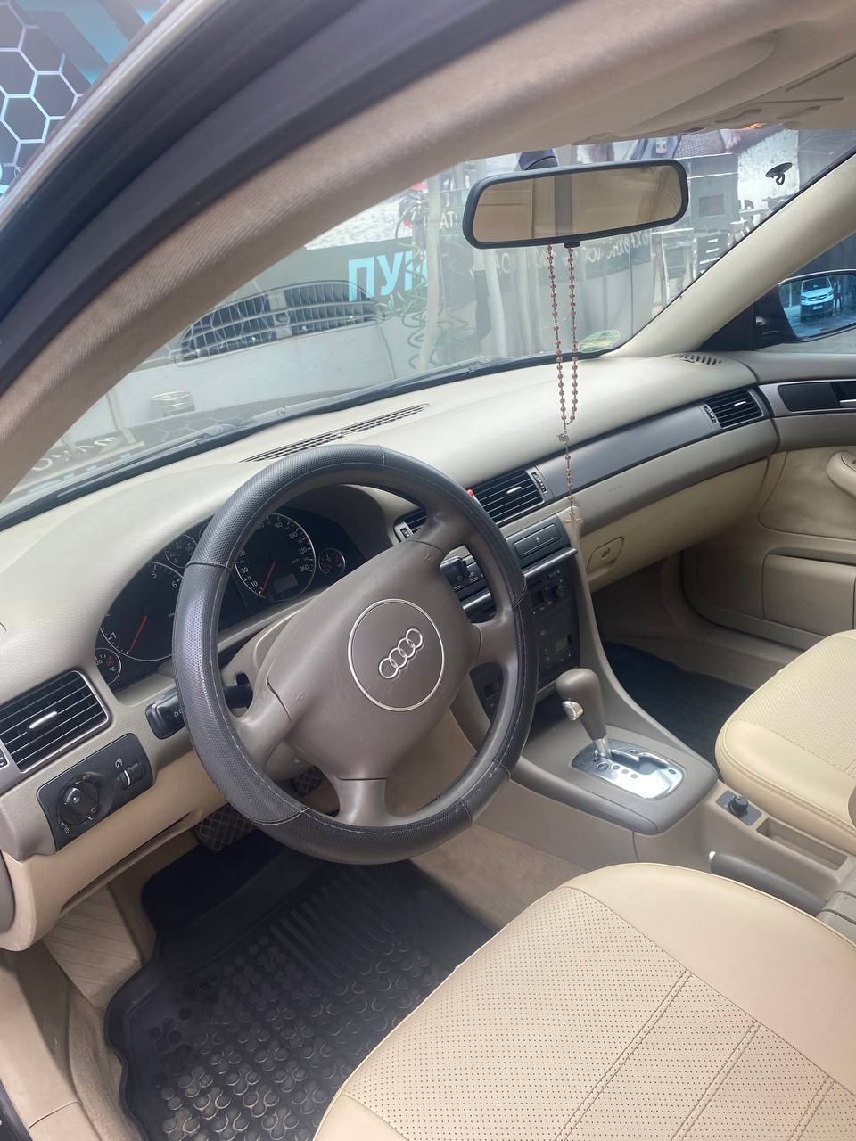 Audi A6 - фото 5