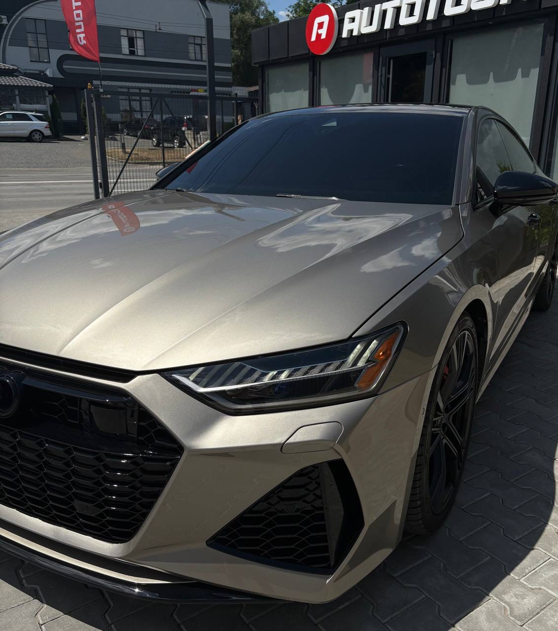 Audi A7 - фото 2