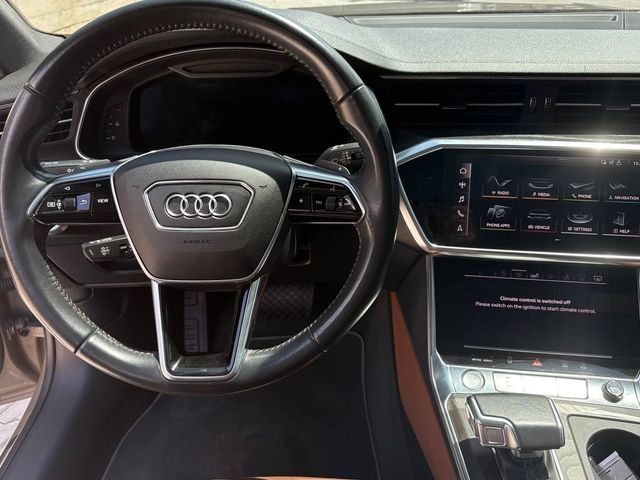 Audi A7 - фото 5