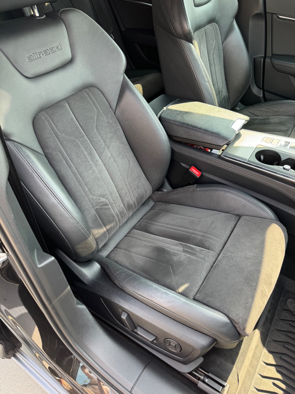 Audi A6 allroad - фото 14