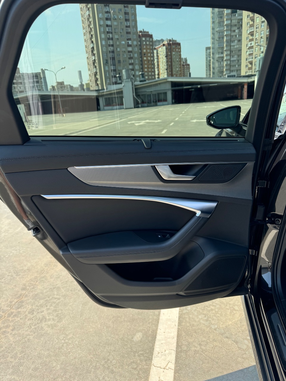 Audi A6 allroad - фото 8