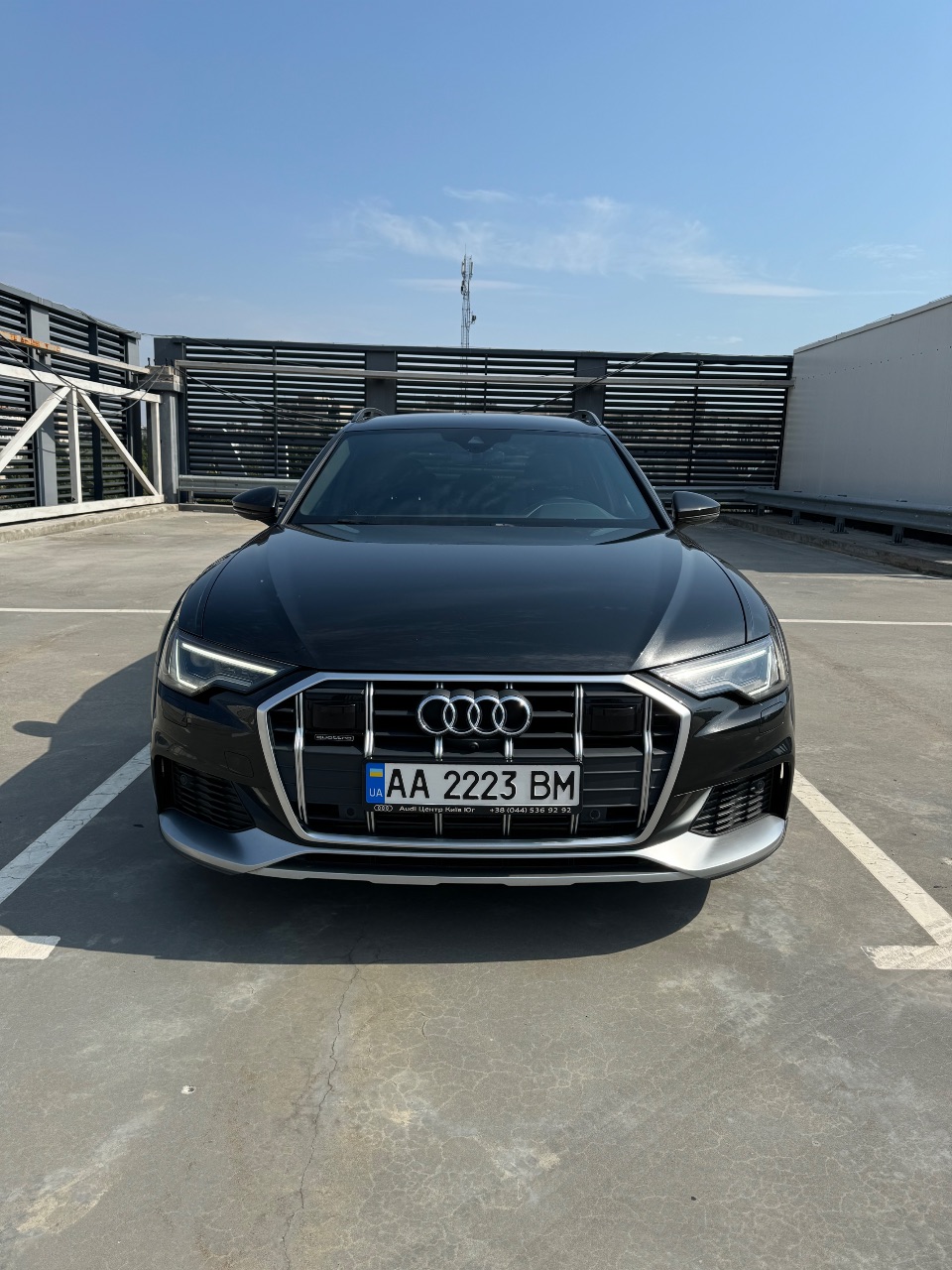 Audi A6 allroad - фото 3