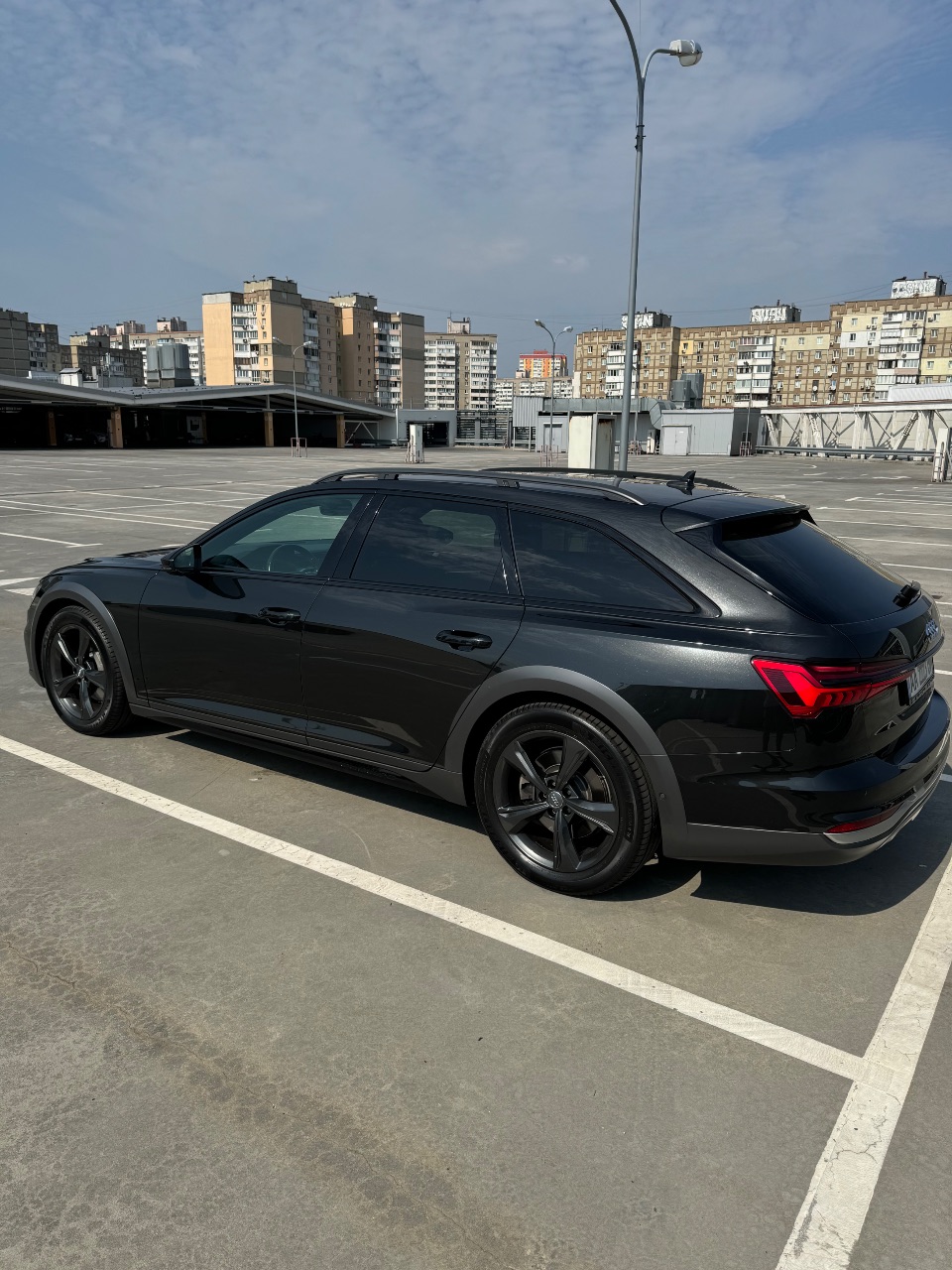Audi A6 allroad - фото 12