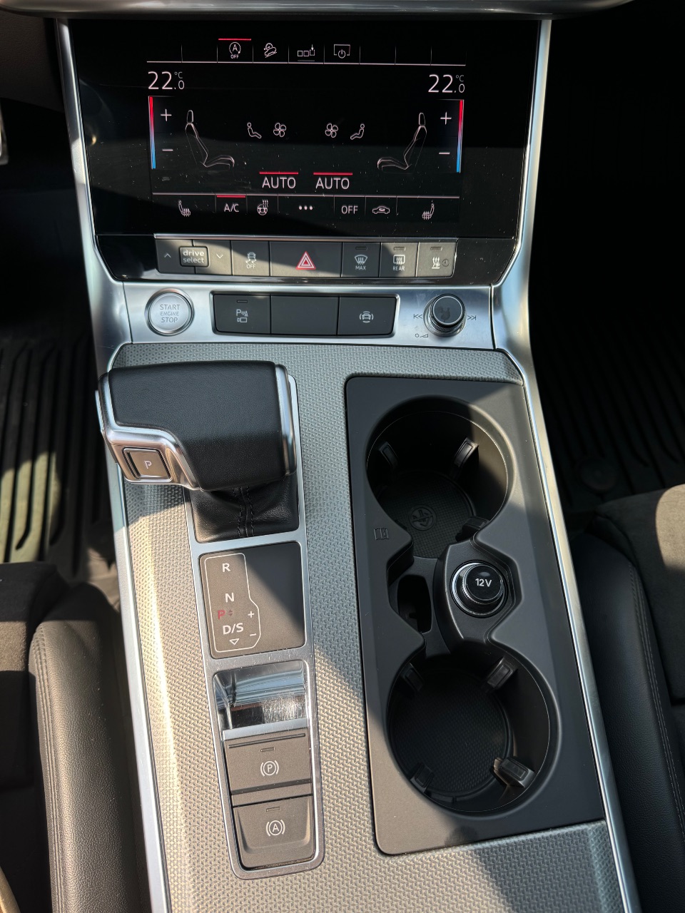 Audi A6 allroad - фото 1