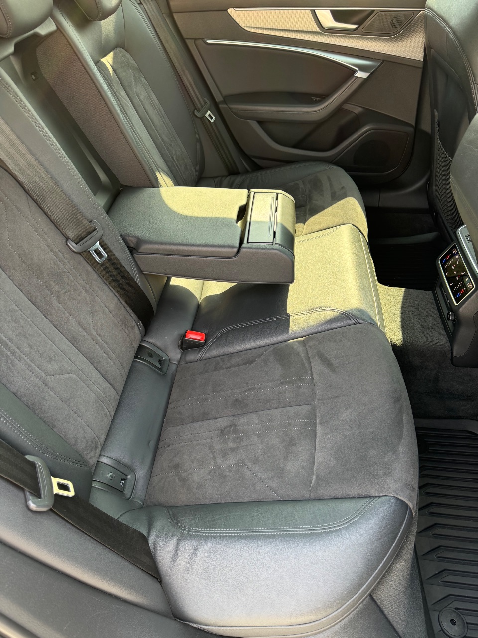 Audi A6 allroad - фото 4