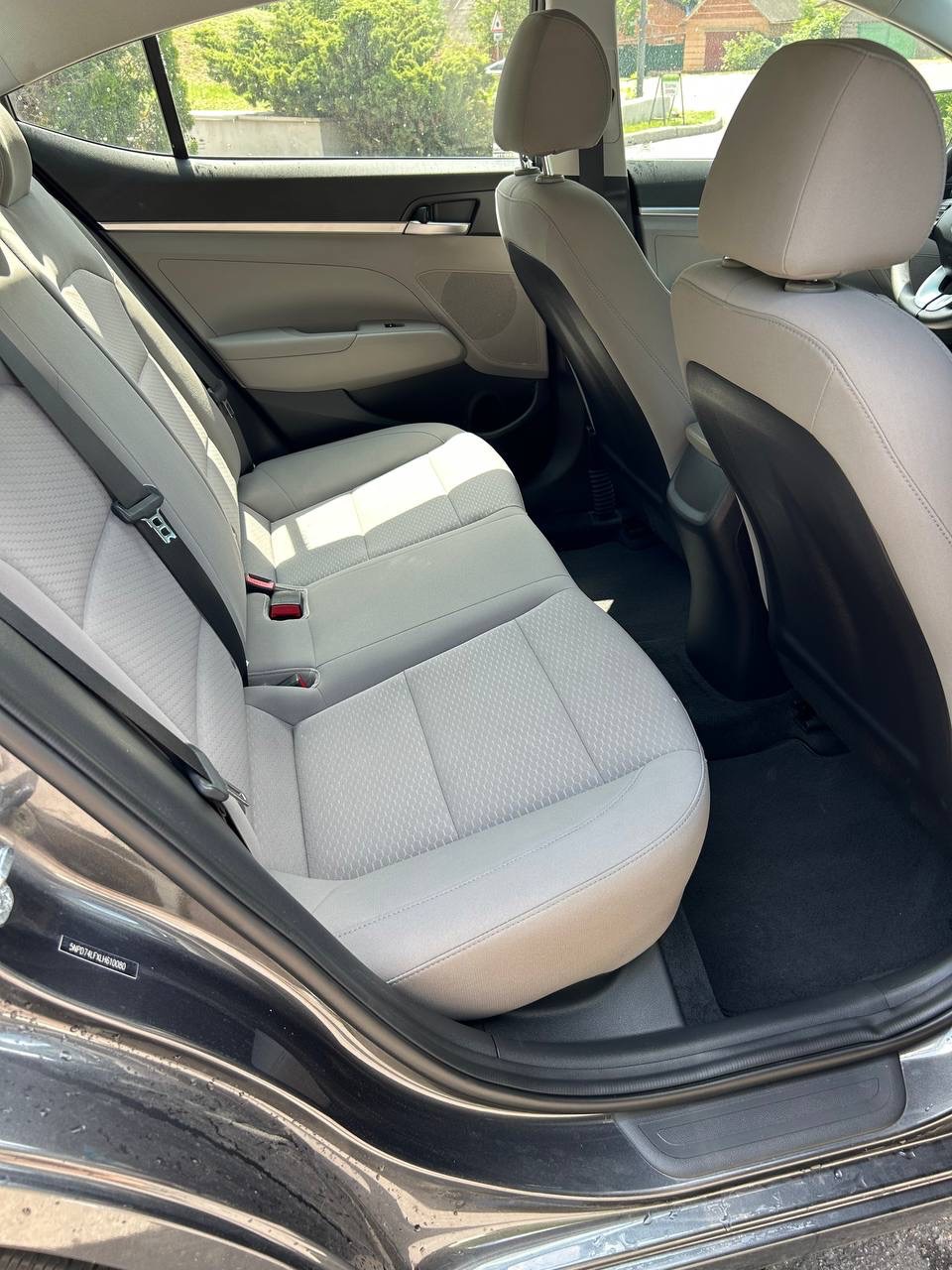 Hyundai Elantra - фото 9