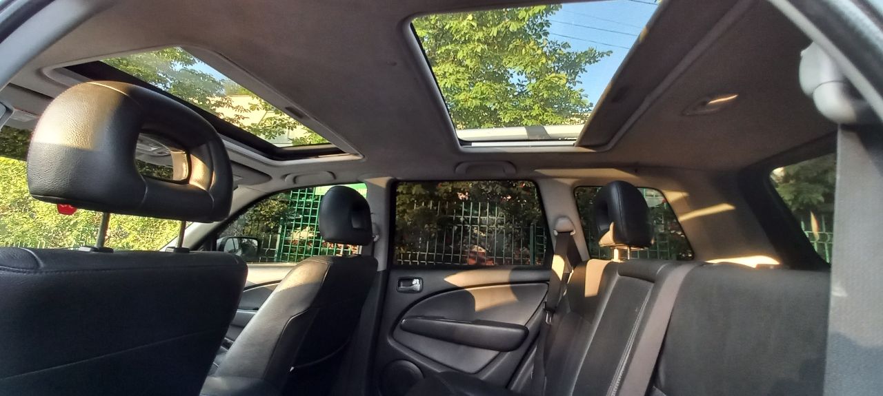 Mitsubishi Outlander - фото 13