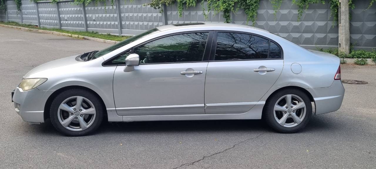 Honda Civic - фото 6